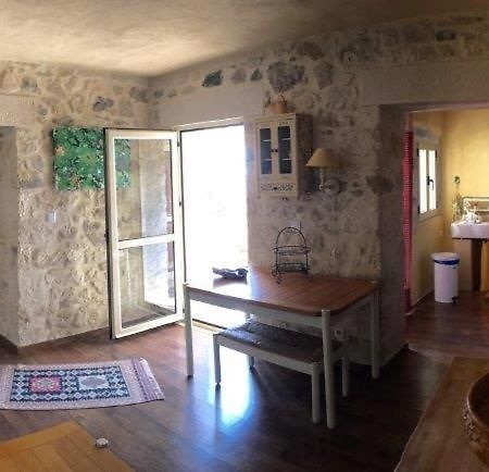 Stonehouse Elia Up Apartamento Myrtos Exterior foto